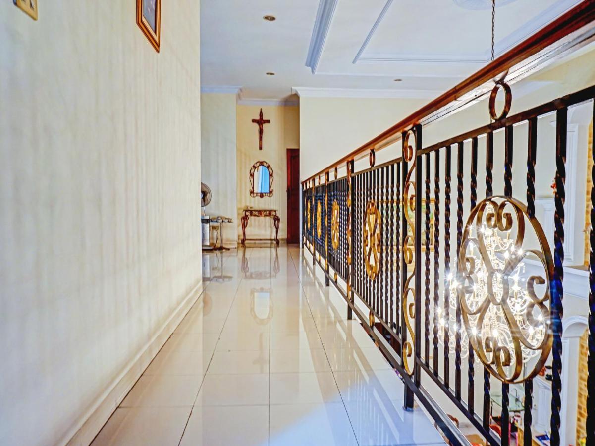 Spot On 90295 Simprug Residence Jakarta Bagian luar foto